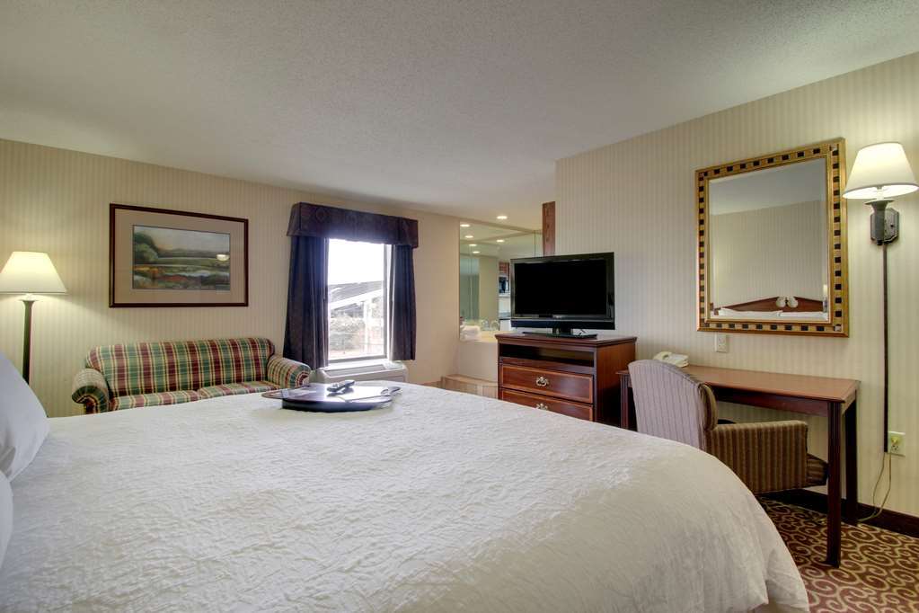 Quality Inn & Suites Quincy - Downtown Chambre photo
