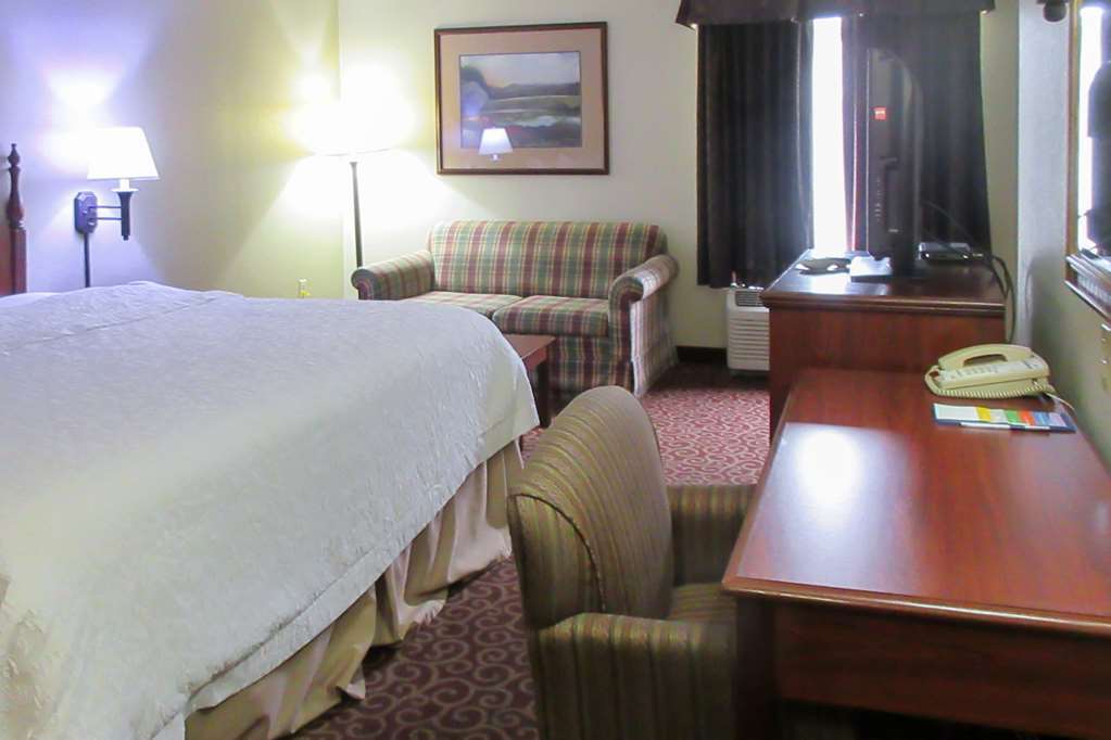 Quality Inn & Suites Quincy - Downtown Chambre photo
